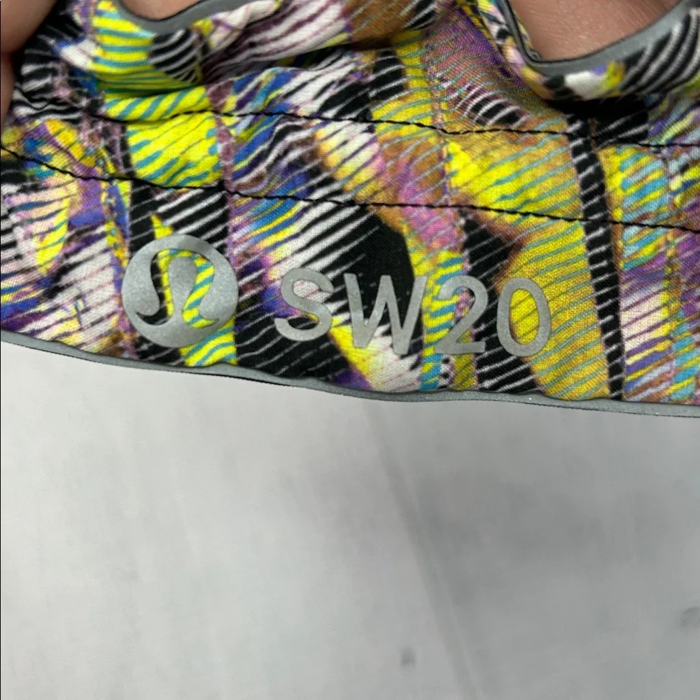 Lululemon Light Locks Scrunchie *Reflective Seawheeze Limited Edition‎